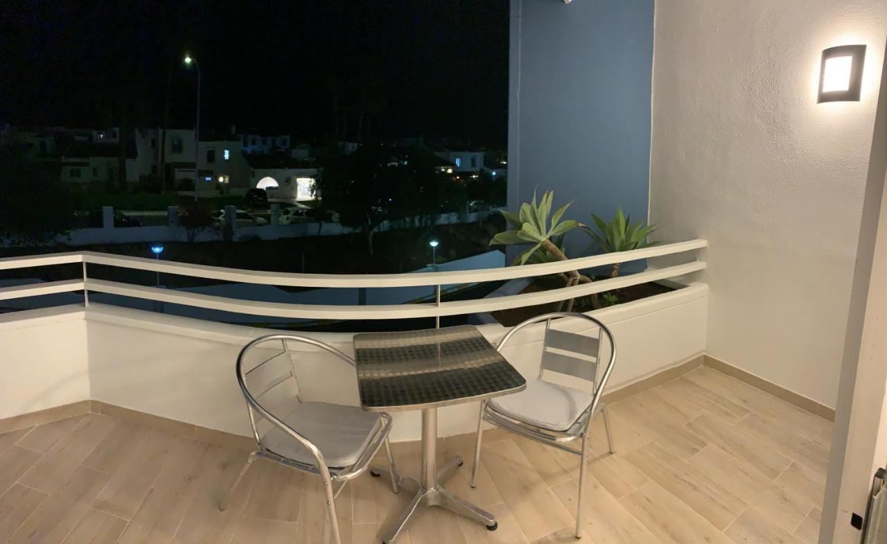 Modern Apartment With Pool In Golf Del Sur Сан Мигел де Абона Екстериор снимка